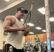 <p>See Why Lifters Are Switching to TitanRope</p>